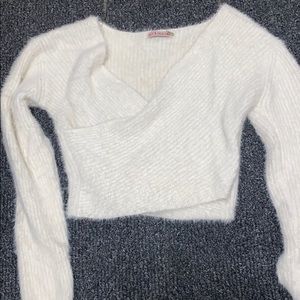 White long sleeve fuzzy shirt
